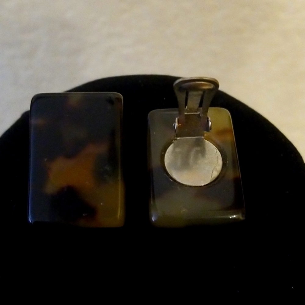 Tortoiseshell Earrings - image 3